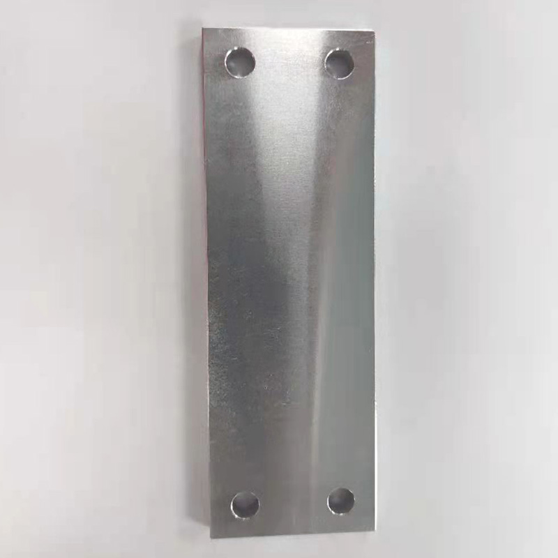 cos'è la lavorazione degli accessori per profili in alluminio?